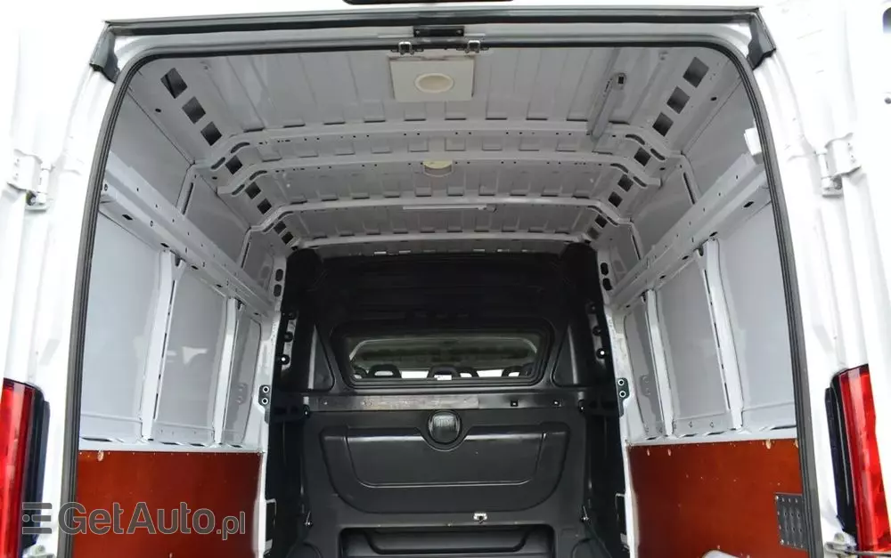 FIAT Ducato brygadówka 6-osobowa  MAXI L3 