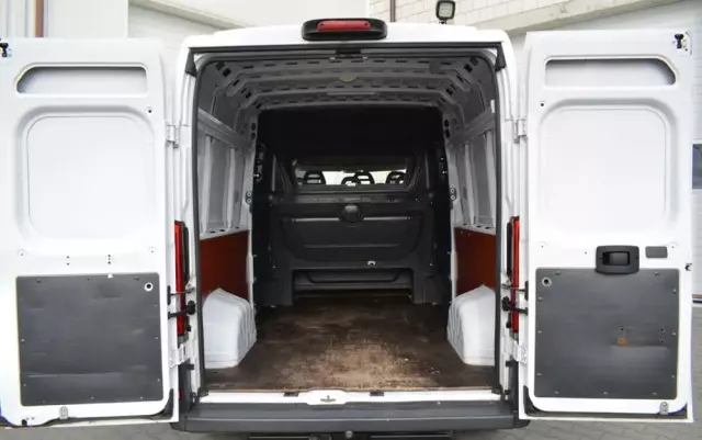 FIAT Ducato brygadówka 6-osobowa  MAXI L3 