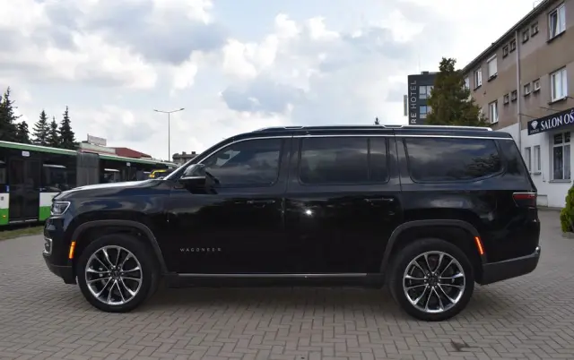 JEEP Wagoneer 
