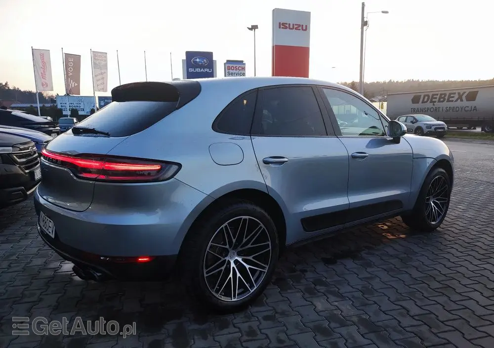 PORSCHE Macan T PDK
