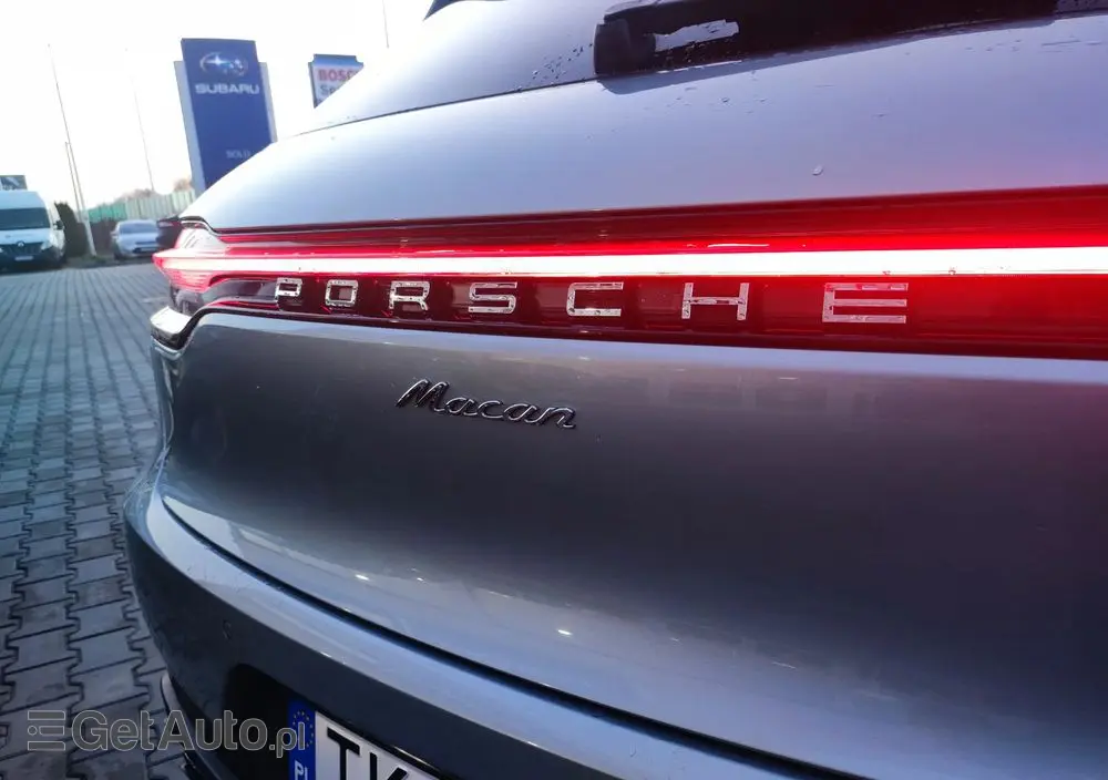 PORSCHE Macan T PDK