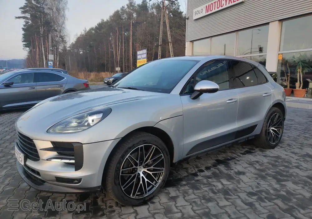 PORSCHE Macan T PDK