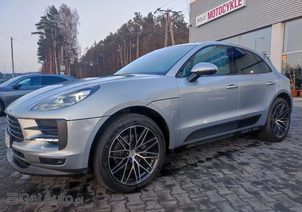 PORSCHE Macan T PDK