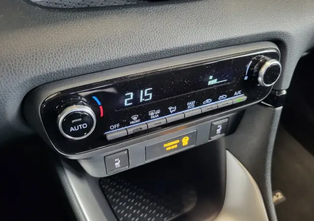 MAZDA 2 Hybrid 1.5 Centre Line CVT