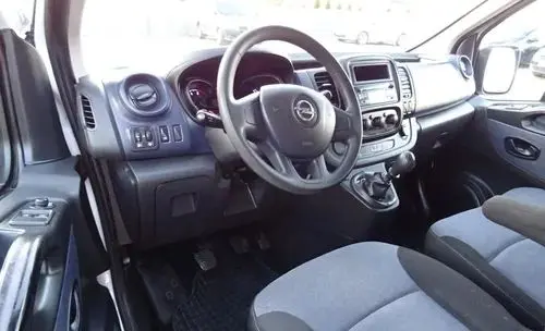 OPEL Vivaro 