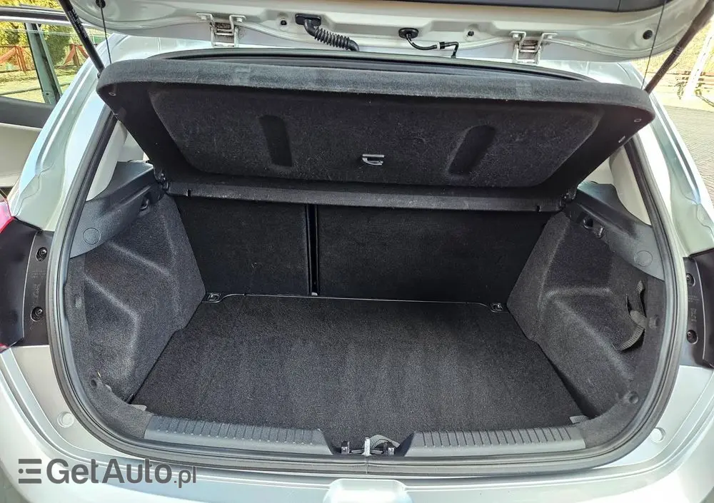 KIA Ceed 1.6 GDI L Business Line