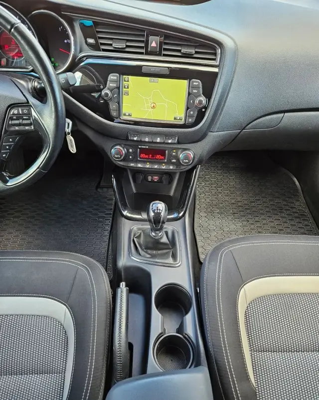 KIA Ceed 1.6 GDI L Business Line