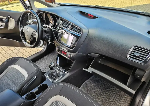 KIA Ceed 1.6 GDI L Business Line