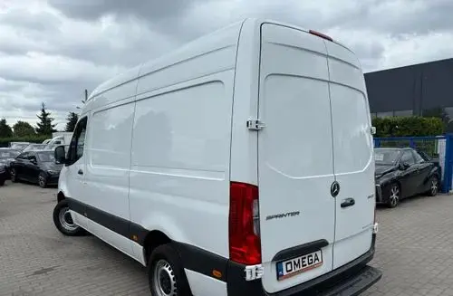 MERCEDES-BENZ Sprinter 