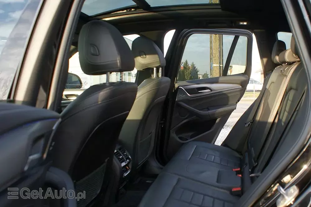 BMW X3 XDrive30i Advantage sport