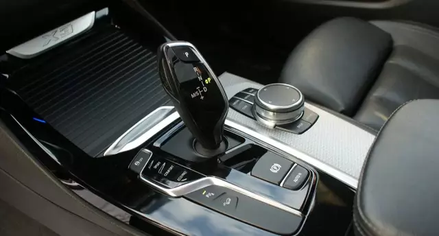 BMW X3 XDrive30i Advantage sport