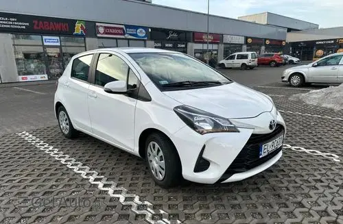 TOYOTA Yaris 