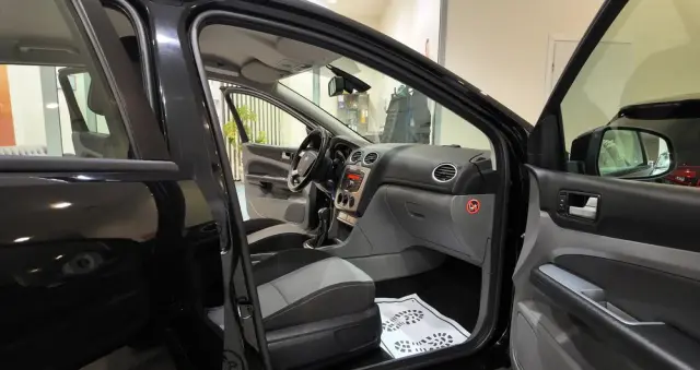 FORD Focus SW 1.6 TDCi Ambiente