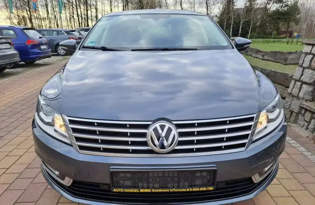 VOLKSWAGEN Passat CC 