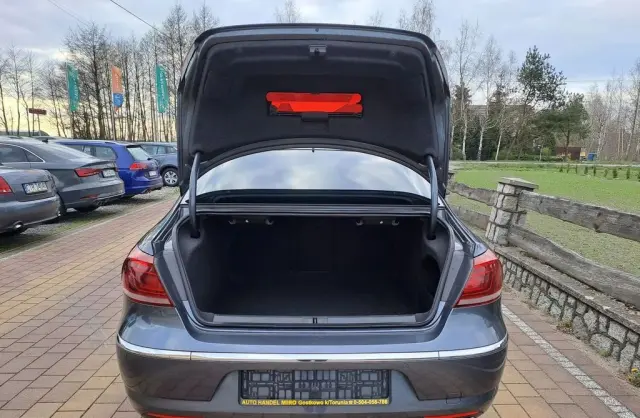 VOLKSWAGEN Passat CC 