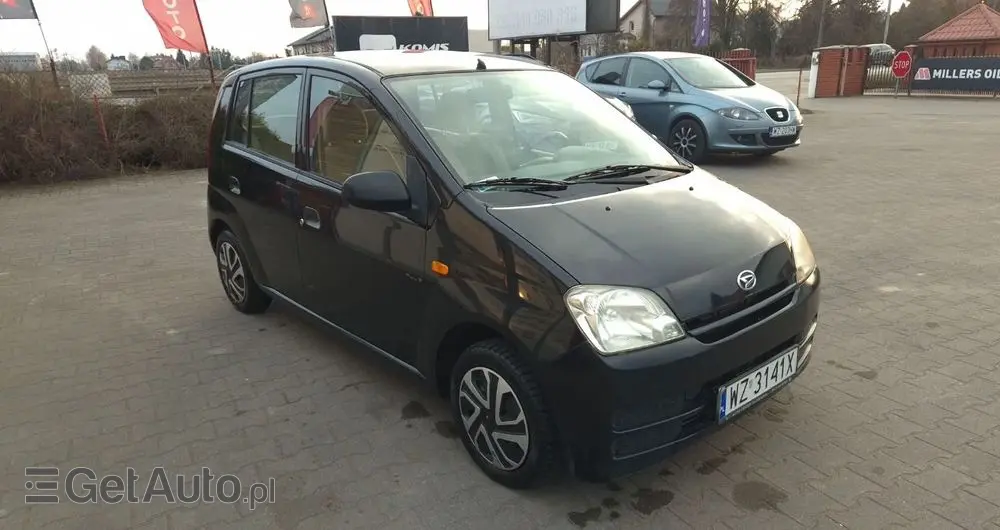 DAIHATSU Cuore 