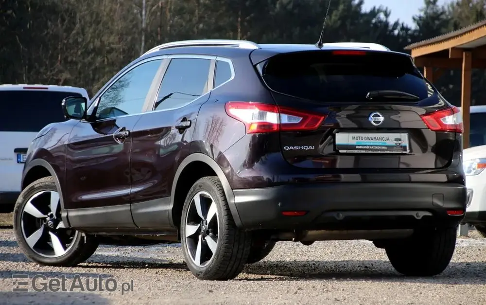 NISSAN Qashqai 1.6 DIG-T 360