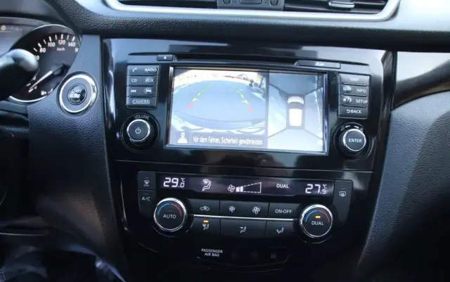 NISSAN Qashqai 1.6 DIG-T 360