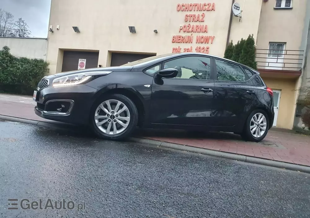 KIA Ceed Cee'd 1.4 L