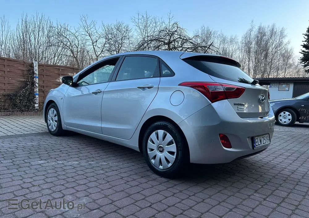HYUNDAI I30 I30cw 1.4 Fifa World Cup Edition