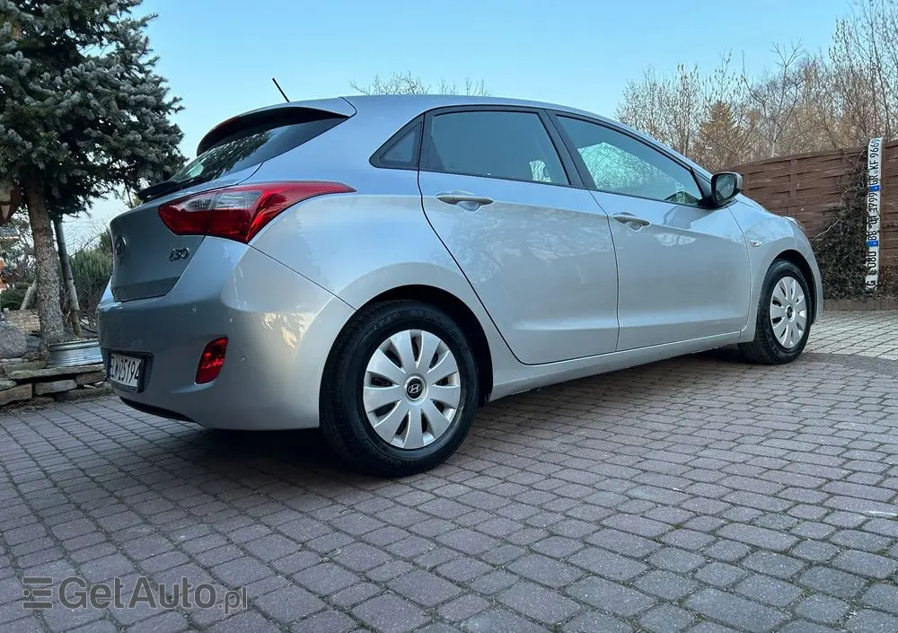 HYUNDAI I30 I30cw 1.4 Fifa World Cup Edition