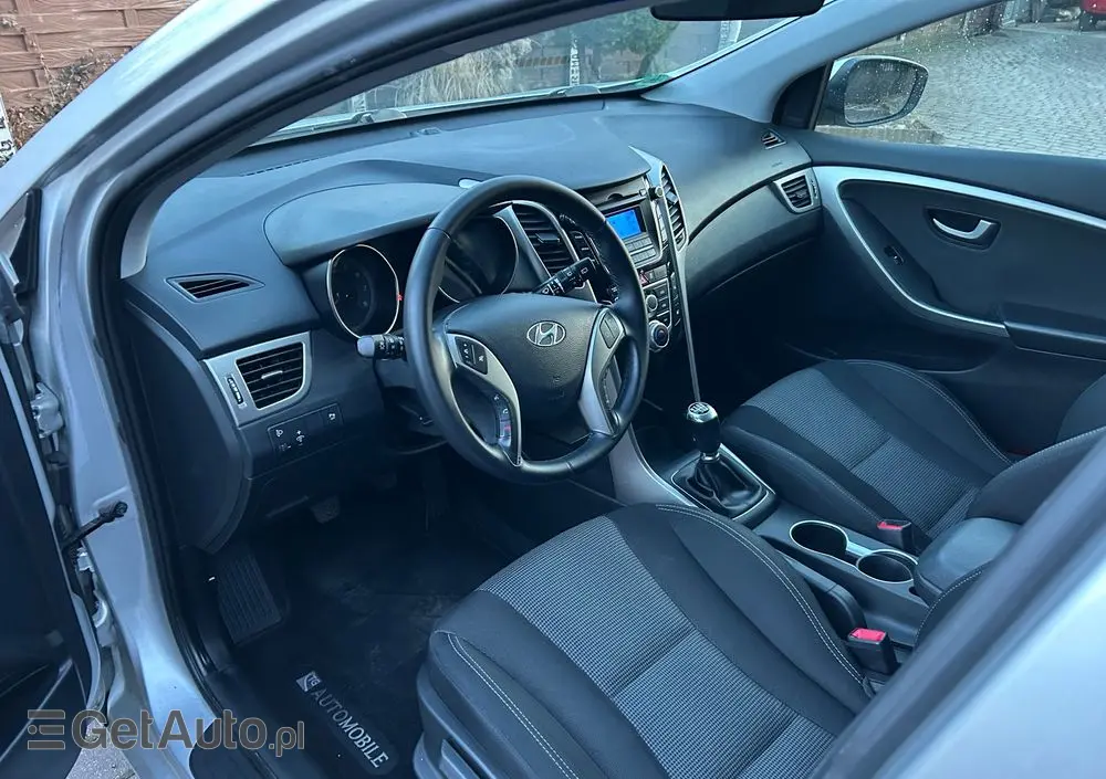 HYUNDAI I30 I30cw 1.4 Fifa World Cup Edition