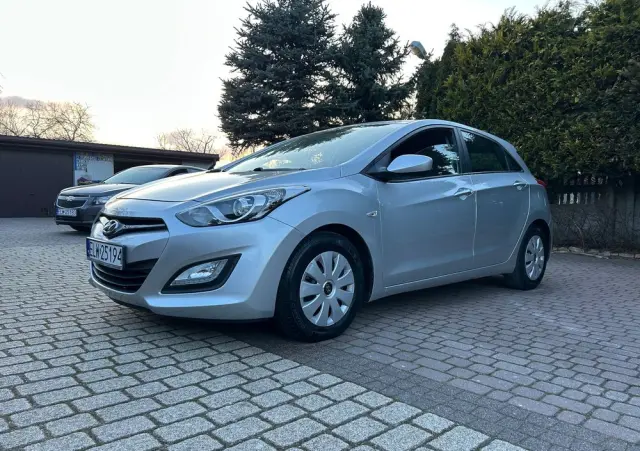 HYUNDAI I30 I30cw 1.4 Fifa World Cup Edition