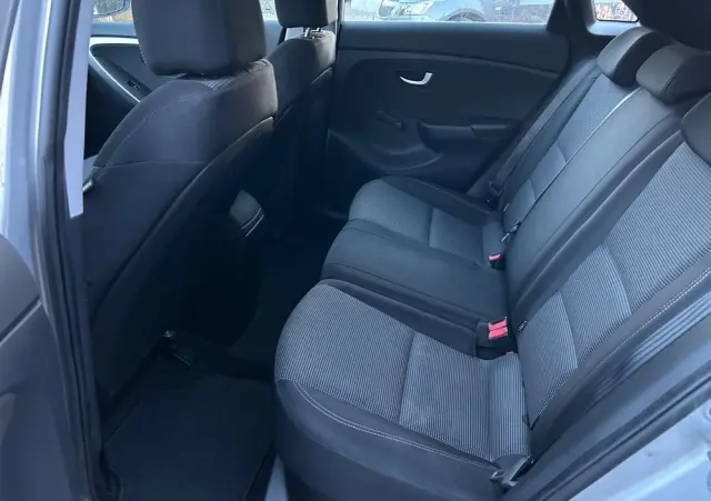 HYUNDAI I30 I30cw 1.4 Fifa World Cup Edition