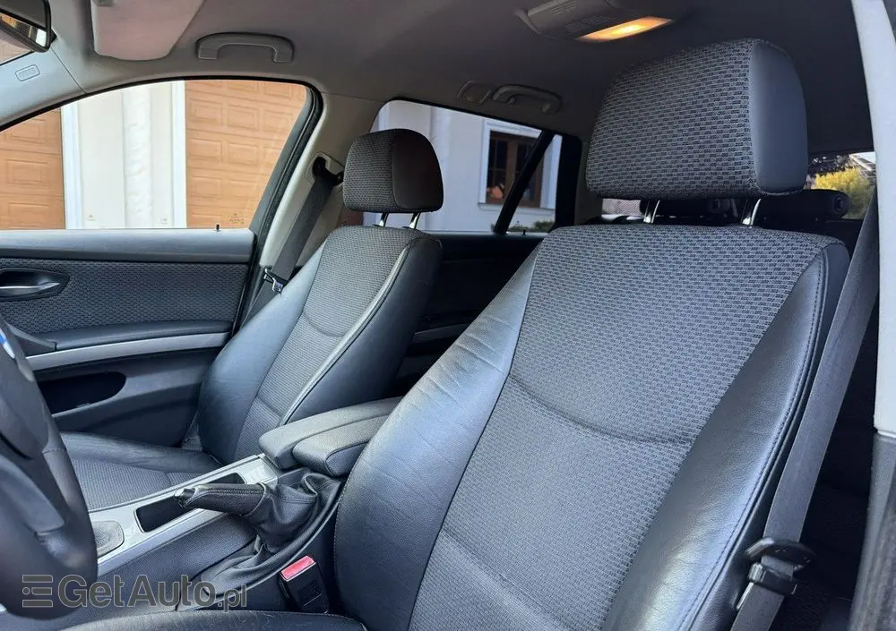 BMW Seria 3 320d xDrive