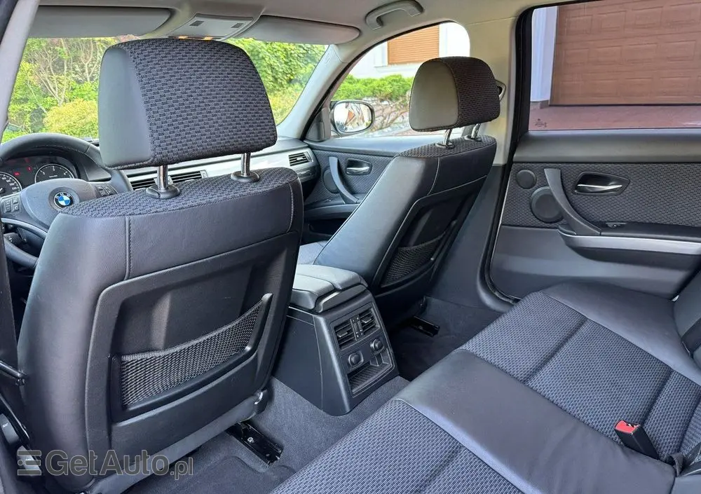 BMW Seria 3 320d xDrive