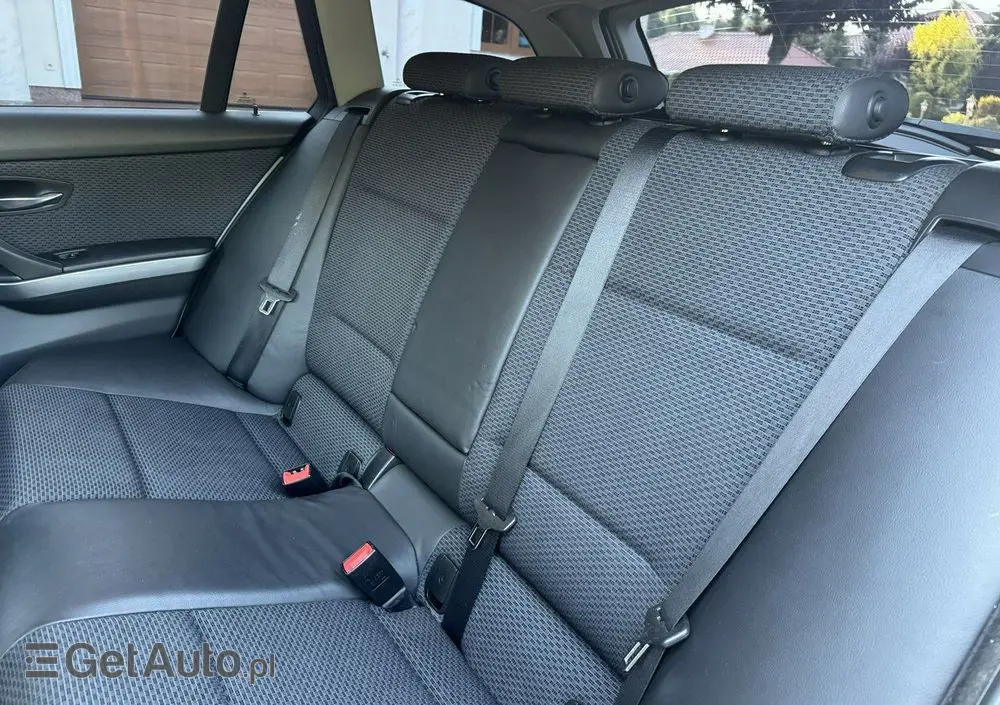 BMW Seria 3 320d xDrive