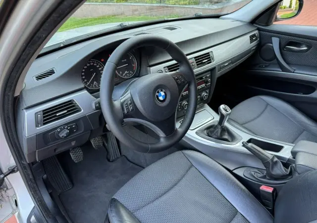 BMW Seria 3 320d xDrive