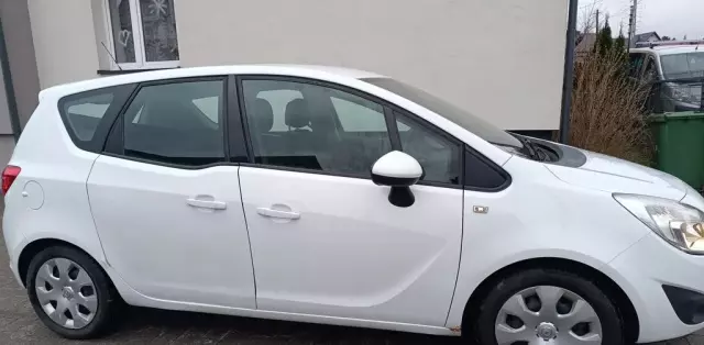 OPEL Meriva 