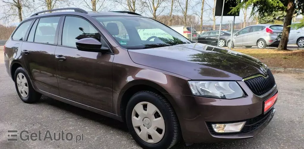 SKODA Octavia 