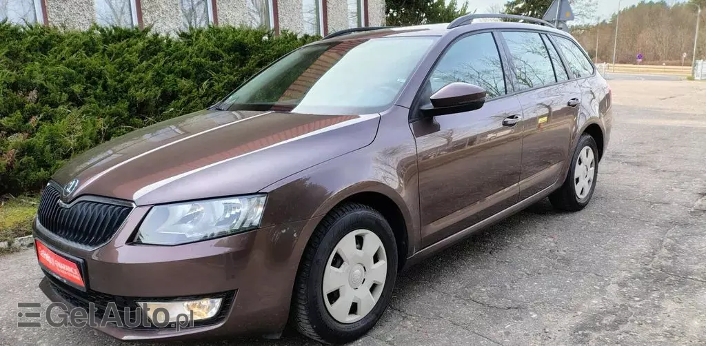 SKODA Octavia 