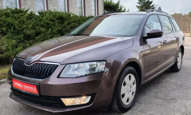 SKODA Octavia 
