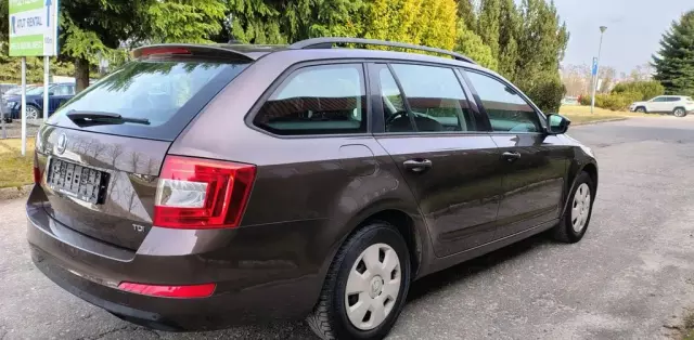 SKODA Octavia 
