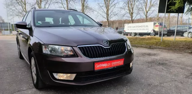 SKODA Octavia 