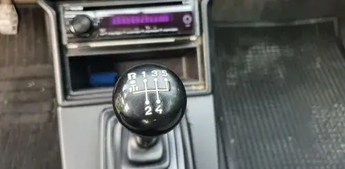 RENAULT R 11 