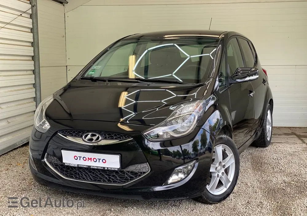 HYUNDAI Ix20 1.4 Premium