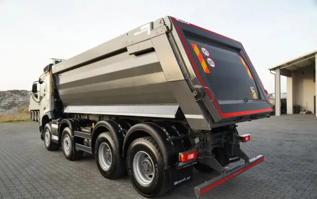 VOLVO FMX 460 / 8x4 / WYWROTKA TYLNOZSYPOWA / MEILLER KIPPER  / EURO 6 / 