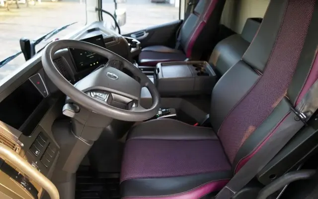 VOLVO FMX 460 / 8x4 / WYWROTKA TYLNOZSYPOWA / MEILLER KIPPER  / EURO 6 / 