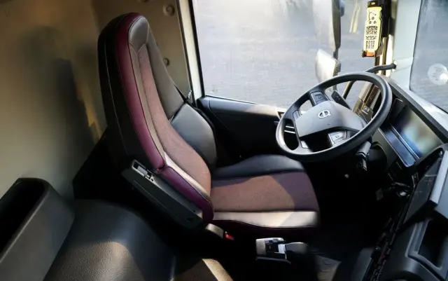 VOLVO FMX 460 / 8x4 / WYWROTKA TYLNOZSYPOWA / MEILLER KIPPER  / EURO 6 / 