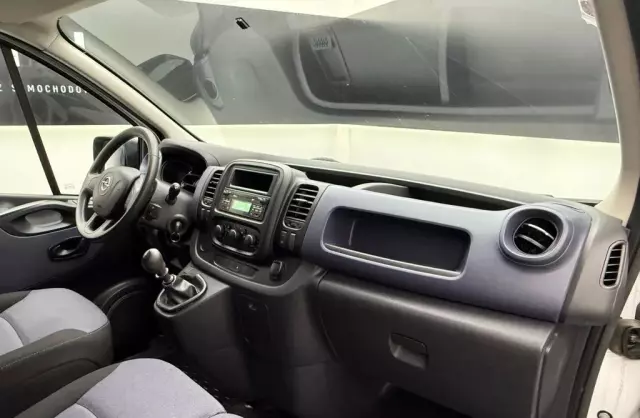 OPEL Vivaro 