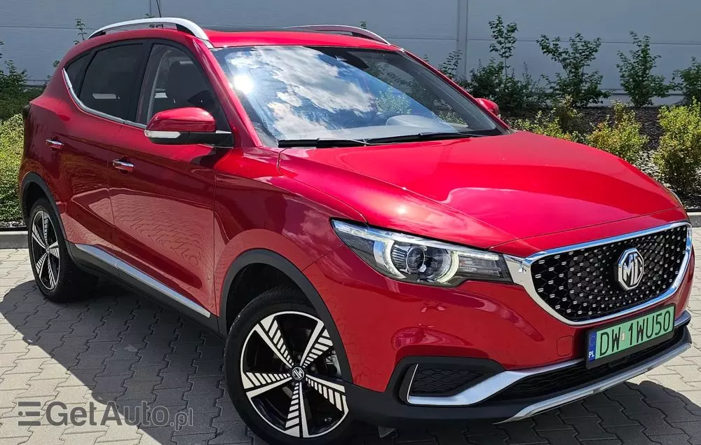 MG ZS 