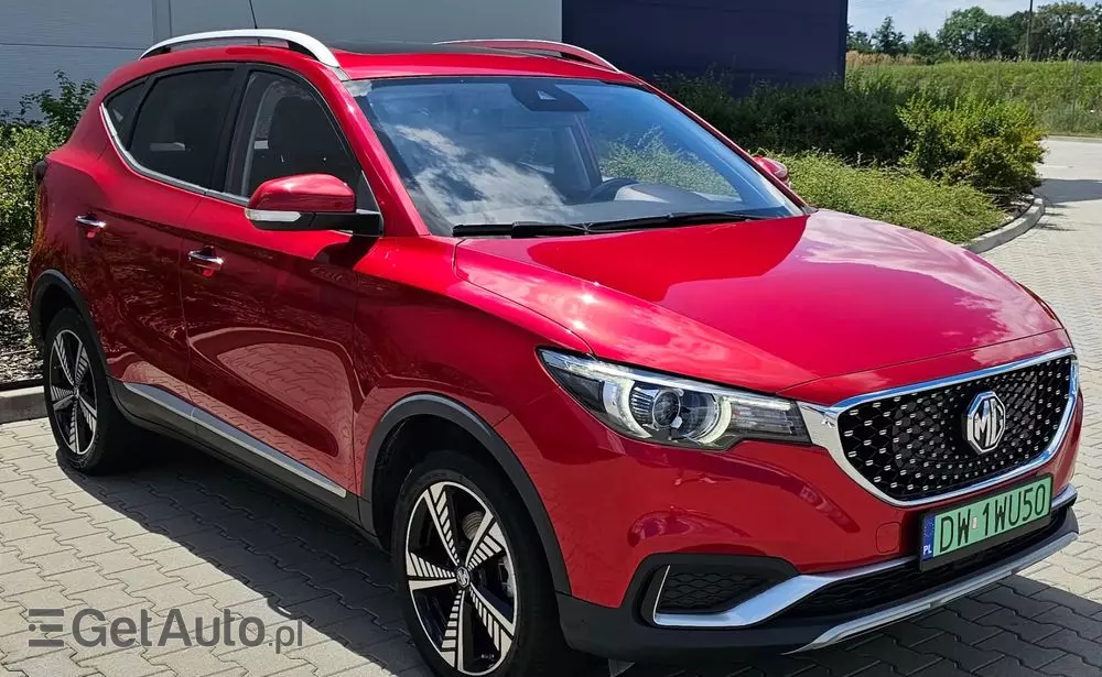 MG ZS 