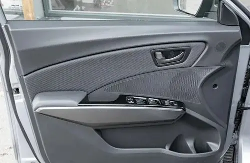 SSANGYONG/KGM Tivoli 