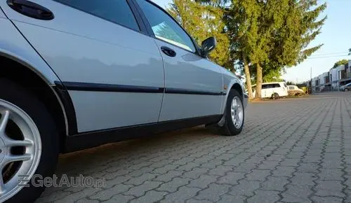 SAAB 900 