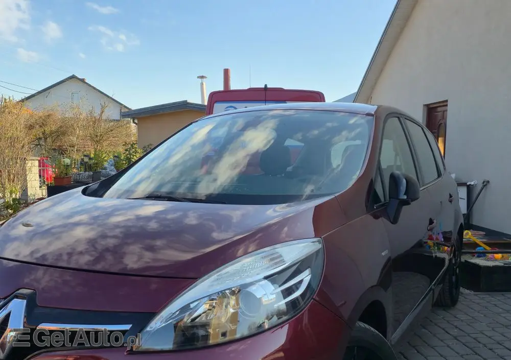 RENAULT Grand Scenic 2.0 16V 140 CVT Bose Edition