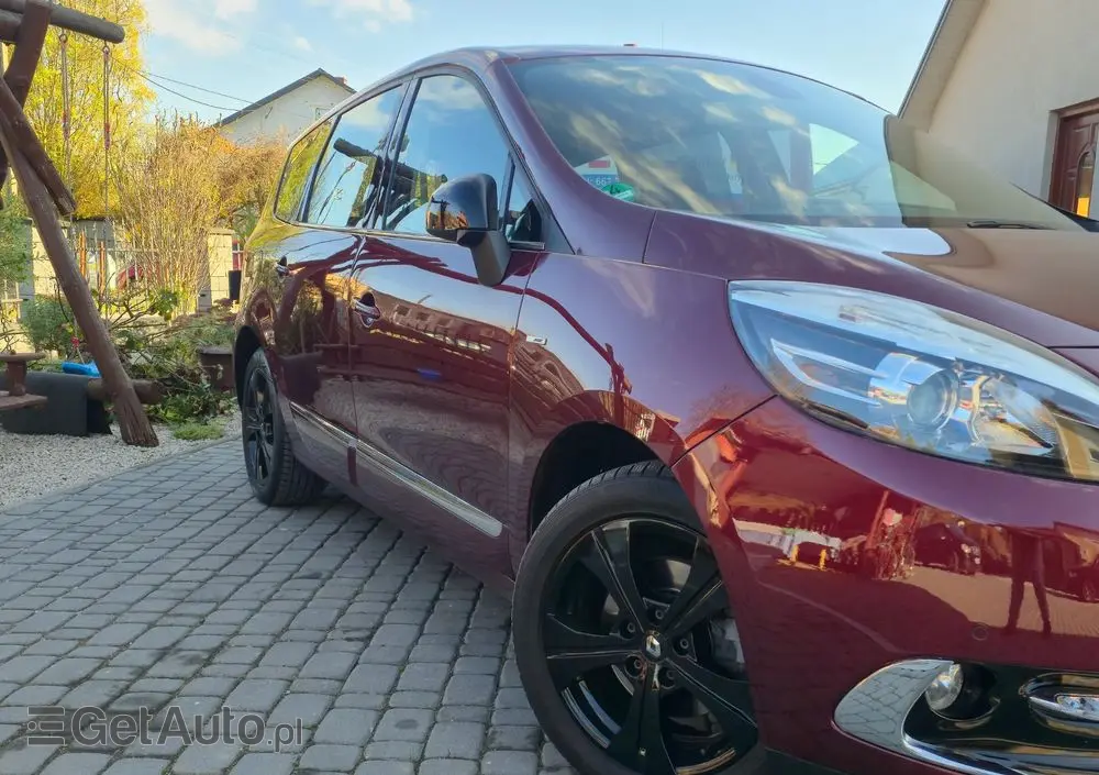 RENAULT Grand Scenic 2.0 16V 140 CVT Bose Edition